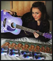 Imagem recente de mileyraycyrus