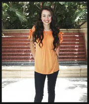 Imagem recente de mileyraycyrus