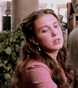 Imagem recente de milliebobby_brown