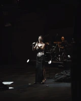 Imagem recente de nicolescherzinger