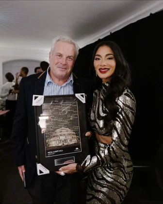 Imagem recente de nicolescherzinger