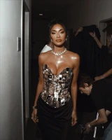 Imagem recente de nicolescherzinger