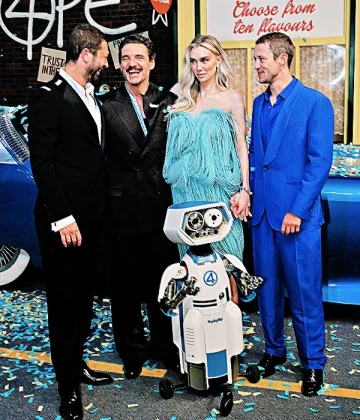 Imagem recente de pedropascal