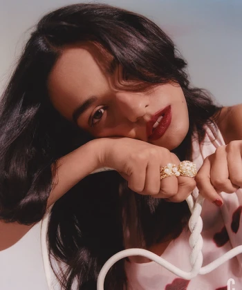 Imagem recente de rachelzegler