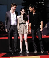 Imagem recente de robert_pattinson