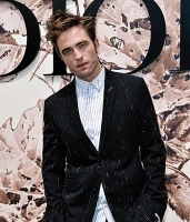 Imagem recente de robert_pattinson