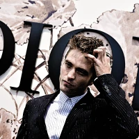 Imagem recente de robert_pattinson