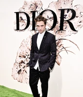 Imagem recente de robert_pattinson
