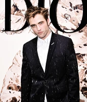 Imagem recente de robert_pattinson