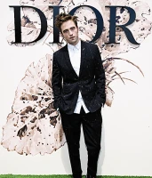 Imagem recente de robert_pattinson
