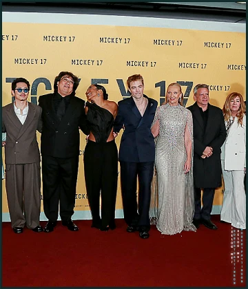 Imagem recente de robertpattinson