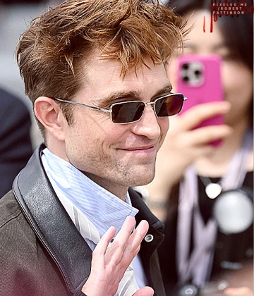 Imagem recente de robertpattinson