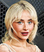 Imagem recente de sabrina