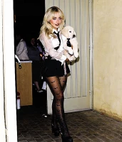 Imagem recente de sabrina