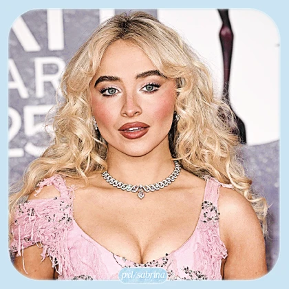 Imagem recente de sabrina