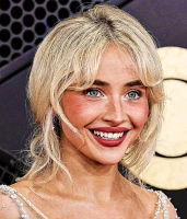 Imagem recente de sabrina