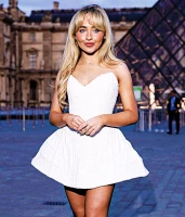 Imagem recente de sabrina