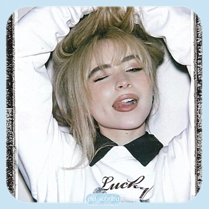 Imagem recente de sabrina