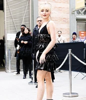 Imagem recente de sabrina