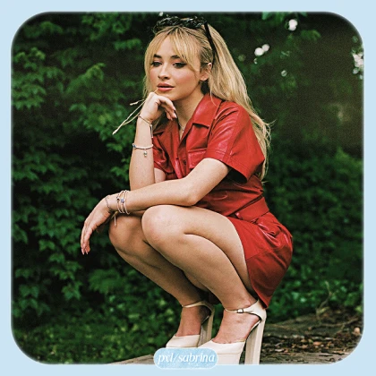 Imagem recente de sabrina