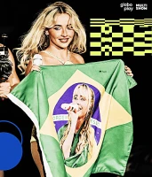 Imagem recente de sabrina