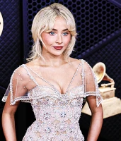 Imagem recente de sabrina