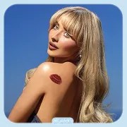 Imagem recente de sabrina