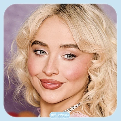 Imagem recente de sabrina