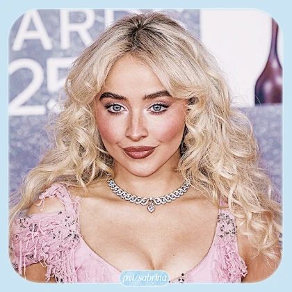 Imagem recente de sabrina