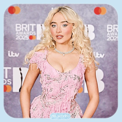 Imagem recente de sabrina