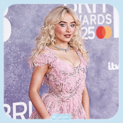 Imagem recente de sabrina