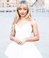 Imagem recente de sabrina