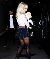 Imagem recente de sabrina