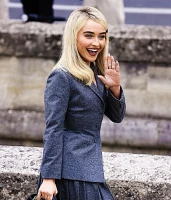 Imagem recente de sabrina