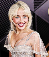 Imagem recente de sabrina