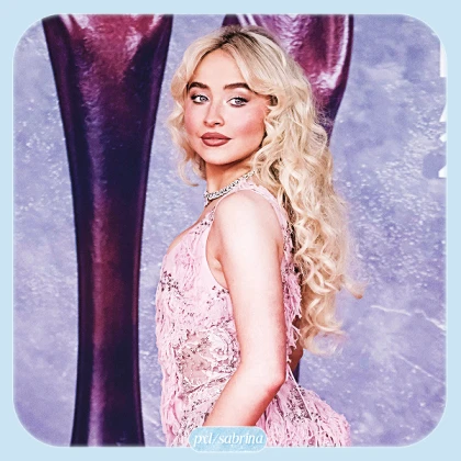 Imagem recente de sabrina