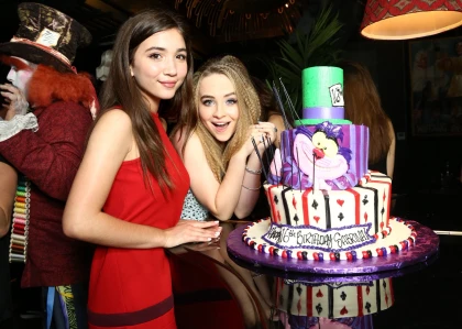 Imagem recente de sabrina