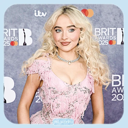 Imagem recente de sabrina