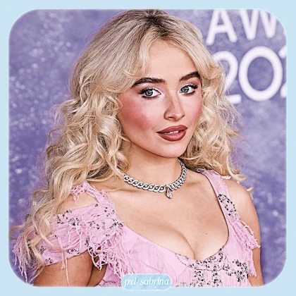 Imagem recente de sabrina