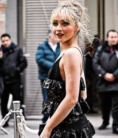 Imagem recente de sabrina