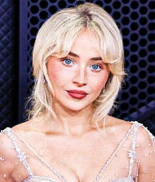 Imagem recente de sabrina