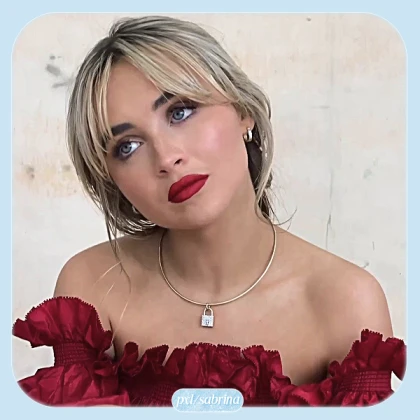 Imagem recente de sabrina