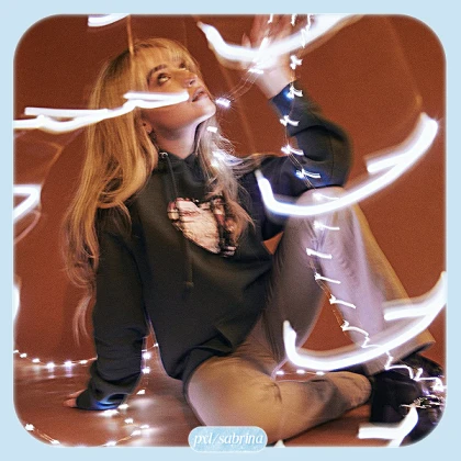 Imagem recente de sabrina