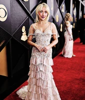 Imagem recente de sabrina