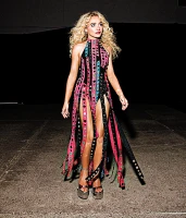 Imagem recente de sabrina