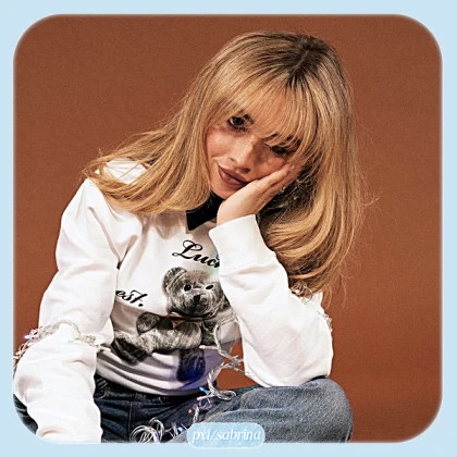 Imagem recente de sabrina