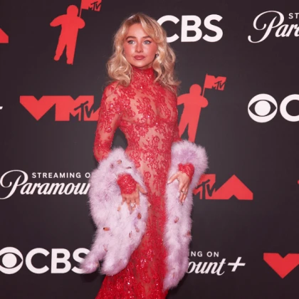 Imagem recente de sabrinaannlynn