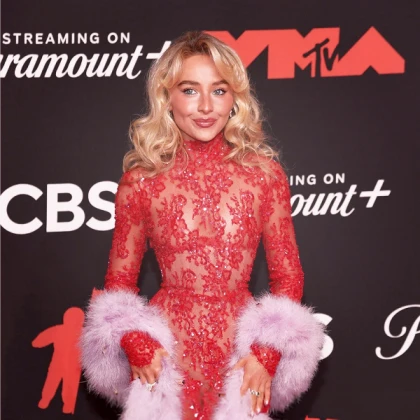 Imagem recente de sabrinaannlynn