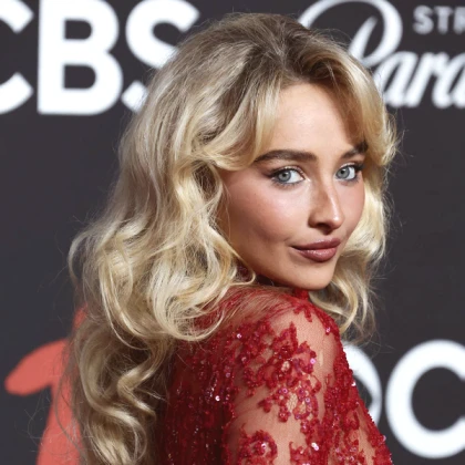 Imagem recente de sabrinaannlynn