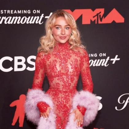 Imagem recente de sabrinaannlynn